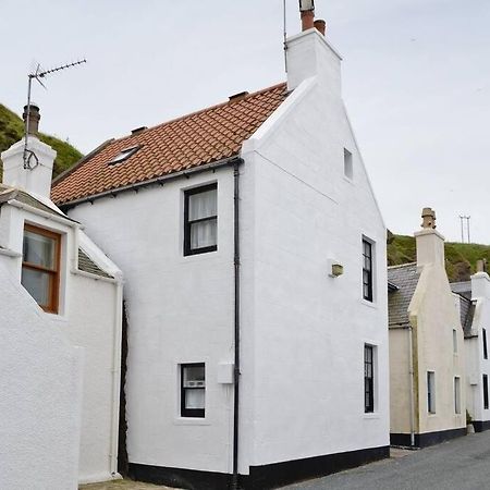 Fisherman'S Cottage In Pennan Exterior photo