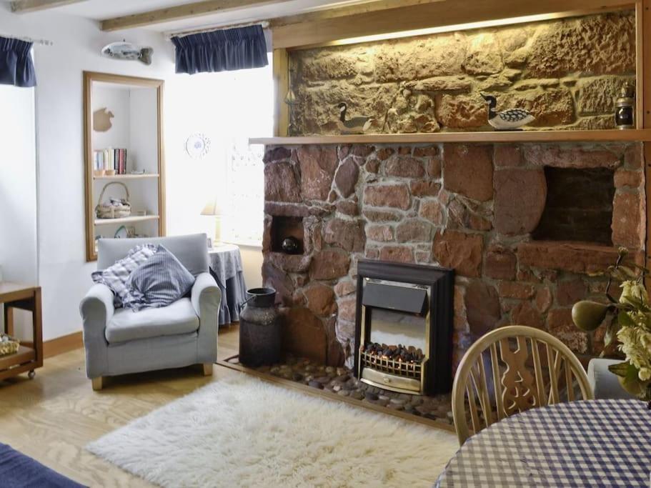 Fisherman'S Cottage In Pennan Exterior photo